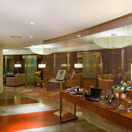 Landison Plaza International Hotel Zhenjiang  Interiør bilde