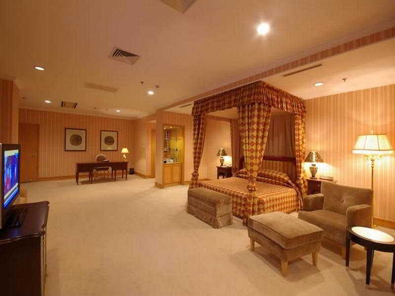 Landison Plaza International Hotel Zhenjiang  Eksteriør bilde