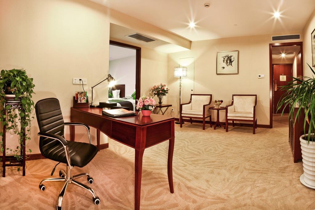 Landison Plaza International Hotel Zhenjiang  Eksteriør bilde