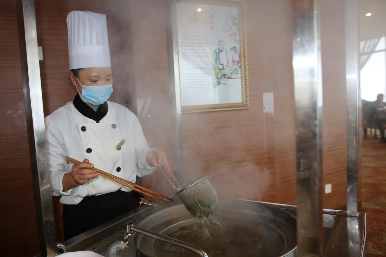 Landison Plaza International Hotel Zhenjiang  Eksteriør bilde