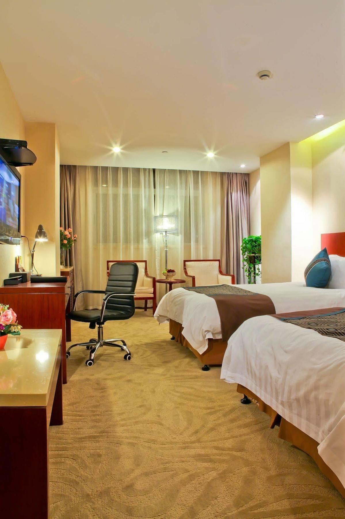 Landison Plaza International Hotel Zhenjiang  Eksteriør bilde